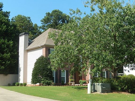 2nd image of 4421 Oliver Ln