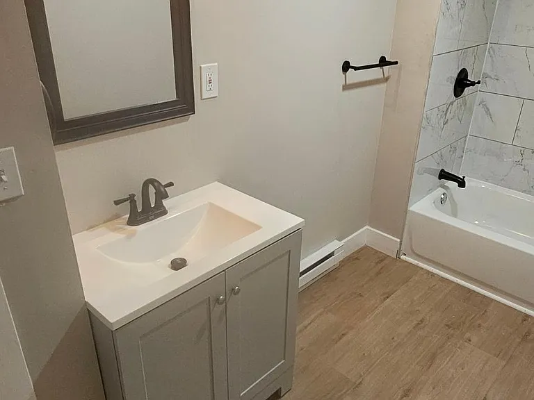 2065 E Somerset St — Photo 17