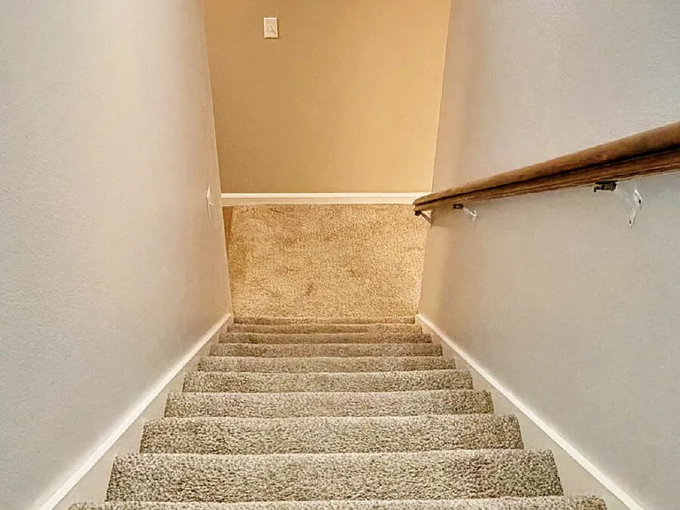 6764 Hillridge Pl — Photo 28