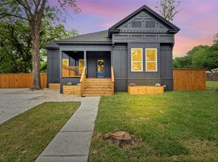 902 N 10th St, Waco, TX 76707