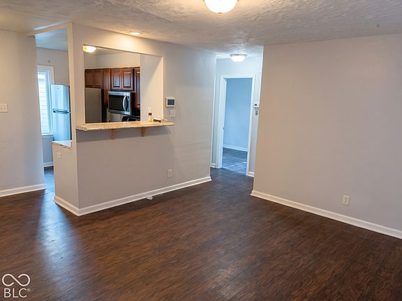 3rd image of 3451 N Chester Ave