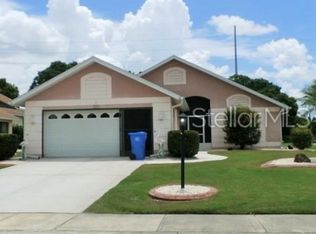 231 Linger Ln, Sun City Center, FL 33573