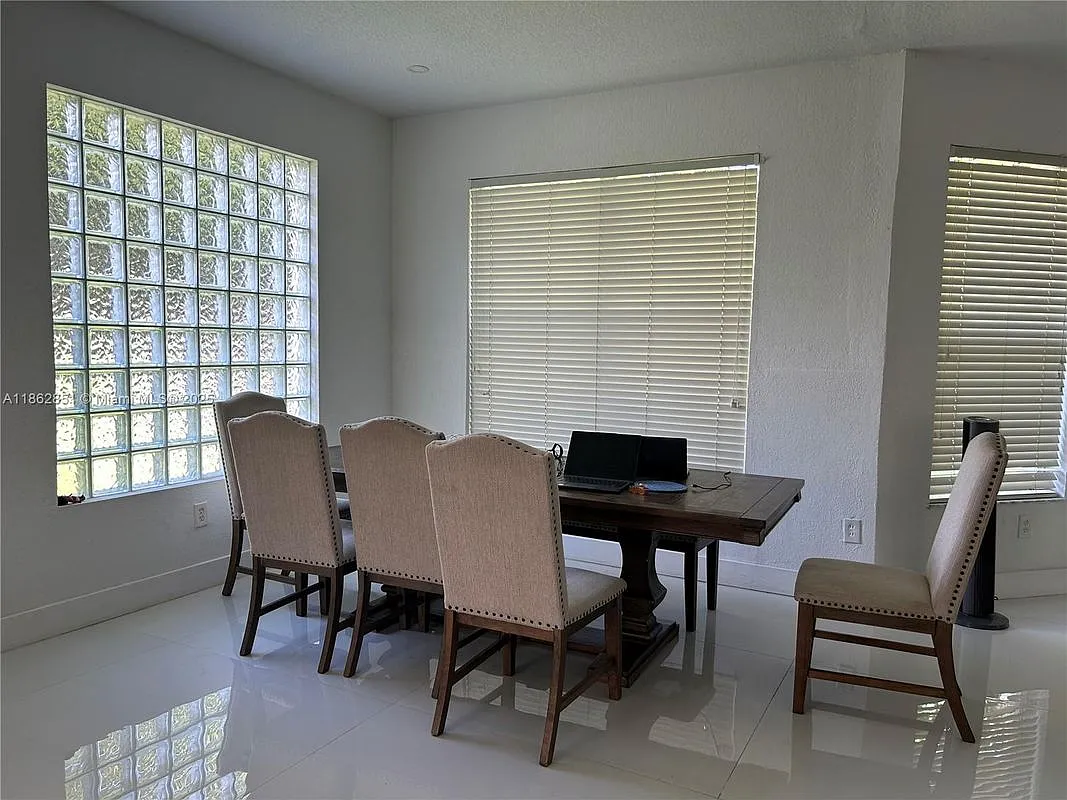 Photo 2 of 12 - 16101 SW 27th St #HOUSE - Miramar, FL Building Photo - 16101 SW 27th St #HOUSE