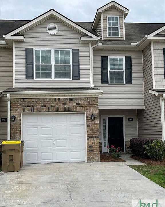 1st image of 100 Canyon Oak Loop