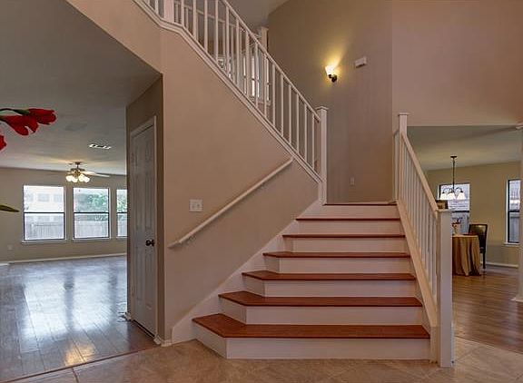 5th image of 1506 Somerset Canyon Ln