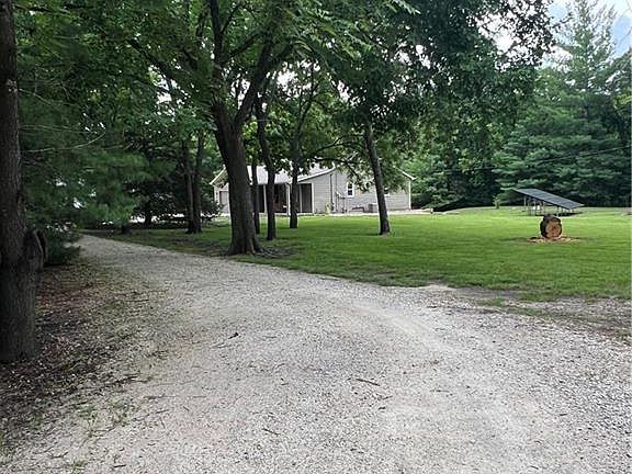 2nd image of 24451 Chieftain Rd