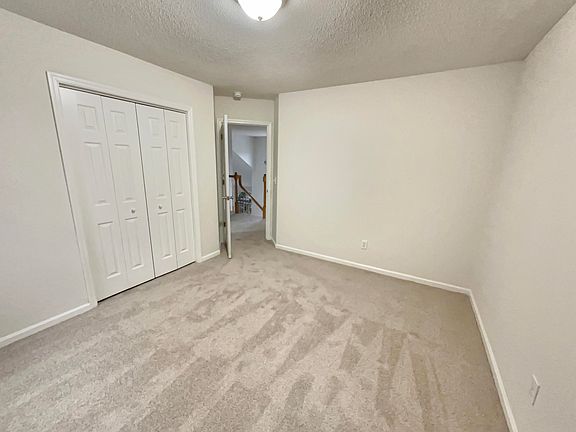 4th image of 5407 Barnsley Dr