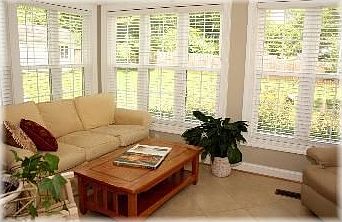 5th image of 2038 Logan St