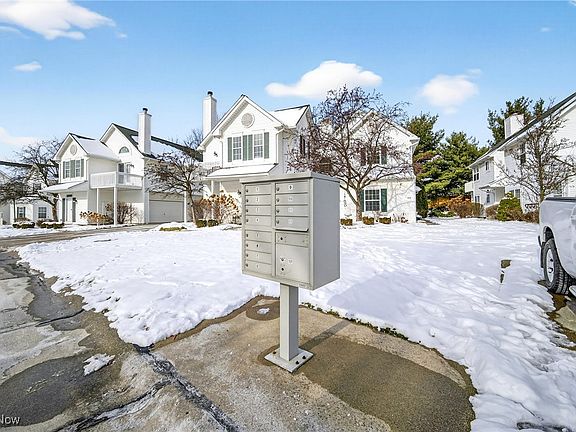 4th image of 144 Vista Ct #5B