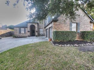 437 Shade Tree Cir, Hurst, TX 76054