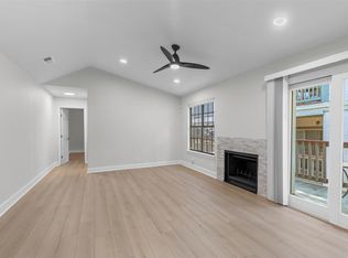 2215 Post Rd APT 2051, Austin, TX 78704