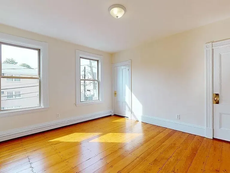 17 Liberty St #2 — Photo 19