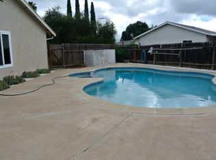 1272 Amalfi Pl, Escondido, CA 92027