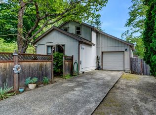 7607 SE Harmony Dr, Milwaukie, OR 97222