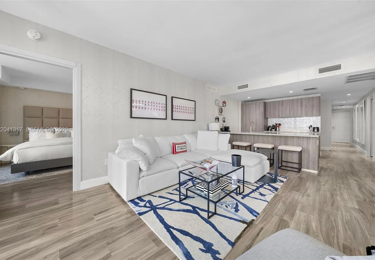801 Sma Residences Condo — Photo 2