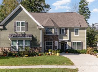 241 Blueview Rd, Mooresville, NC 28117