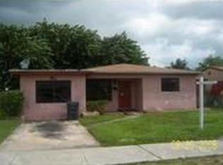 2611 Mayo St, Hollywood, FL 33020