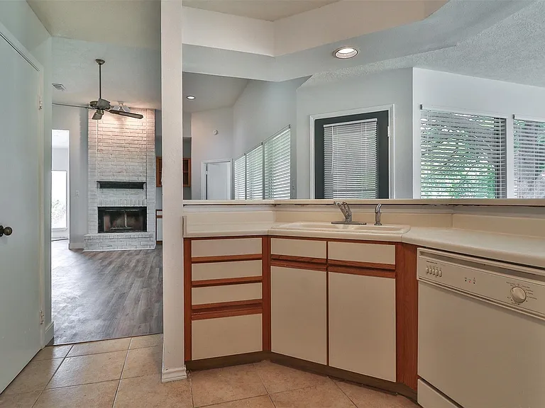 10910 Scenic Dr — Photo 19