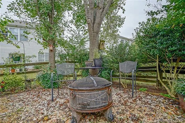 2125 McKenzie Creek Dr — Photo 18