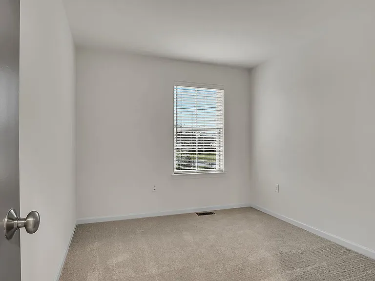 24 Morgan Cir — Photo 18