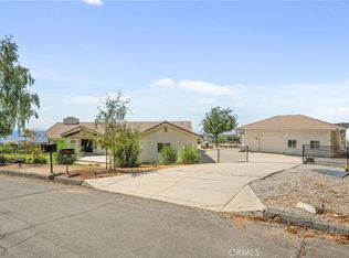 13288 Oak Crest Dr, Yucaipa, CA 92399