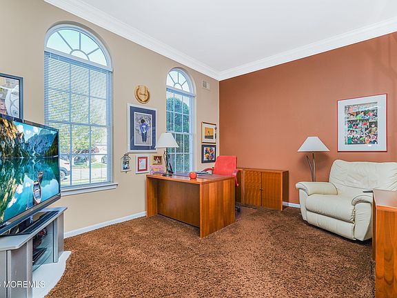 4th image of 7 Cog Hill Court