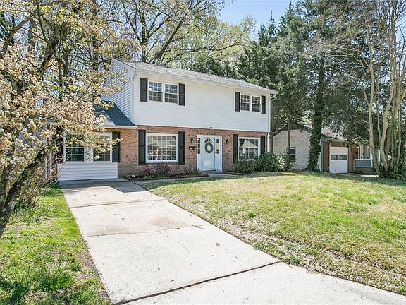 3rd image of 444 Dora Dr