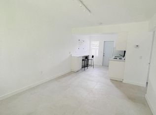780 NE 122nd St #3, Miami, FL 33161