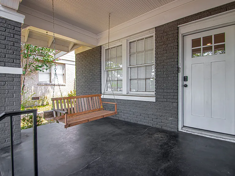 1801 N Polk St — Photo 39