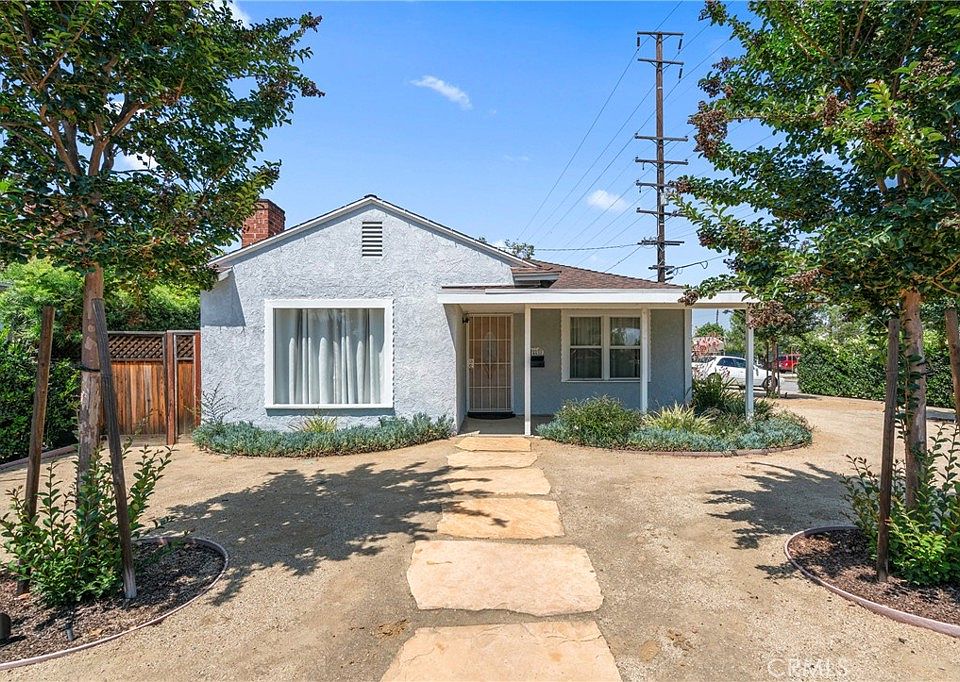 1st image of 8461 Maxine St