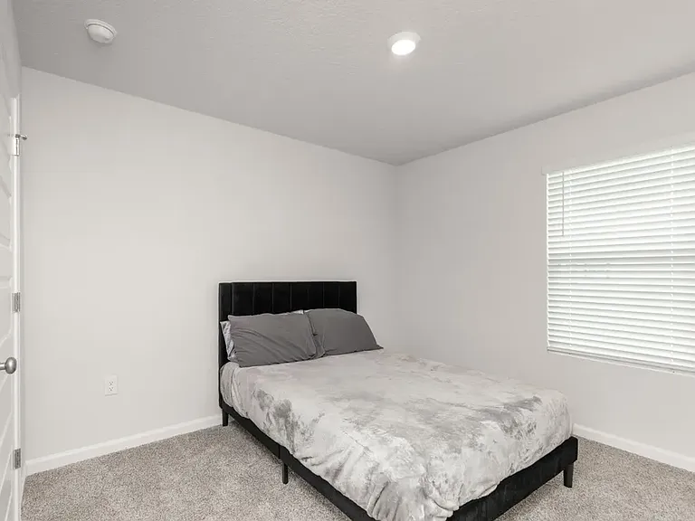 3418 Phoenix Ct — Photo 11