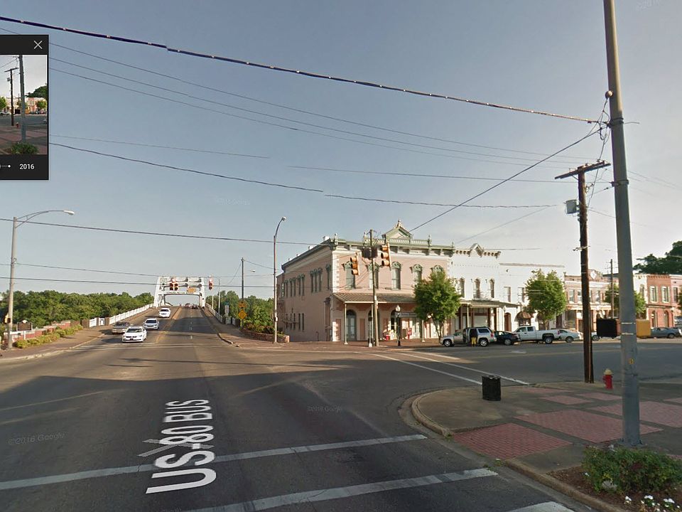 2nd image of 3 Broad St
