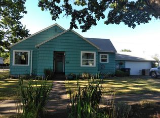 912 D St, Springfield, OR 97477