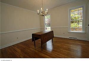 5th image of 9605 Peppertree Dr