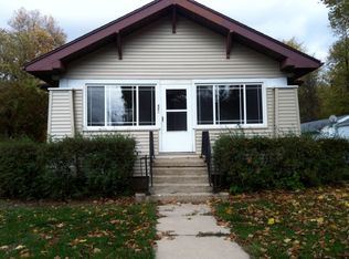 522 W Adams St, Auburn, IL 62615
