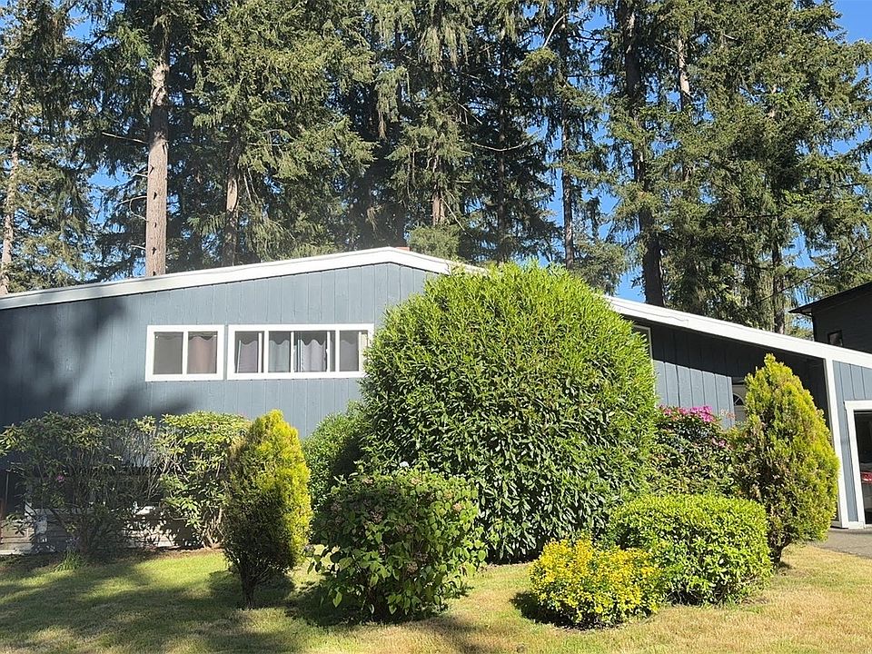1st image of 1814 152nd Avenue SE