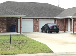 1614 S College St #A, Webb City, MO 64870
