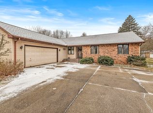 52933 Shellbark Ave, South Bend, IN 46628