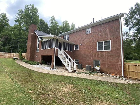5th image of 116 Wedgwood Way