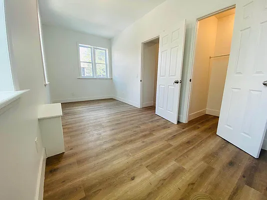 Rented by Amin Property Group Inc | media 18