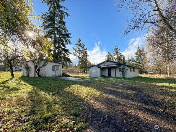 1022 River Road, Sequim, WA 98382