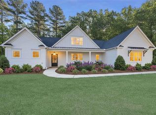 208 Summer Ridge Dr, Ball Ground, GA 30107