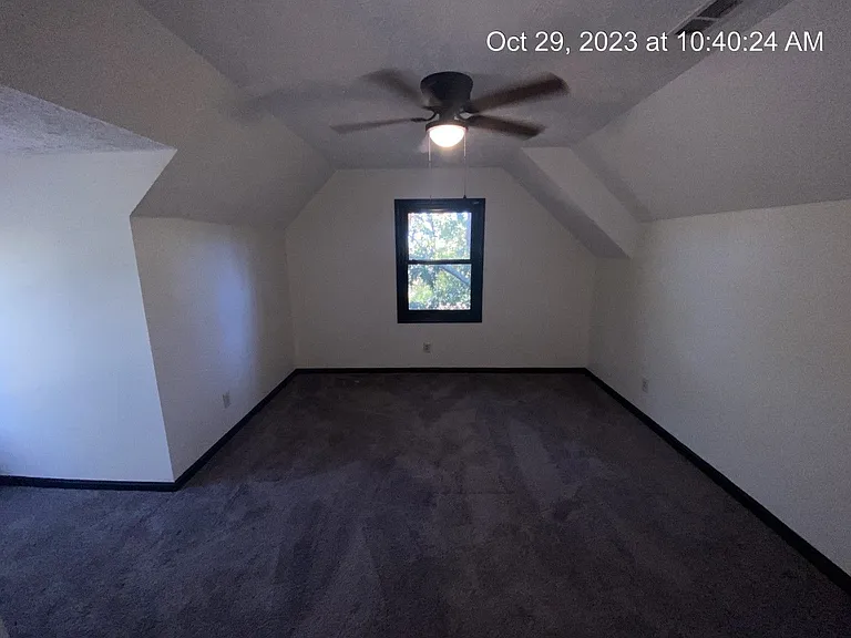 5646 Blythewood Ln — Photo 16