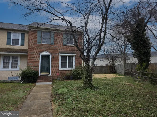 236 Green Blade Dr, Dover, DE 19904