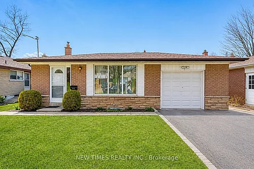 52 Lehar Cres Photo 1