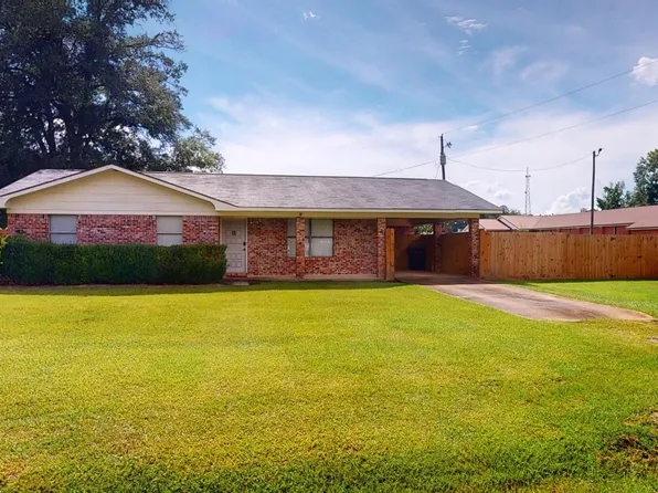 1615 Lackey St, Leakesville, MS 39451