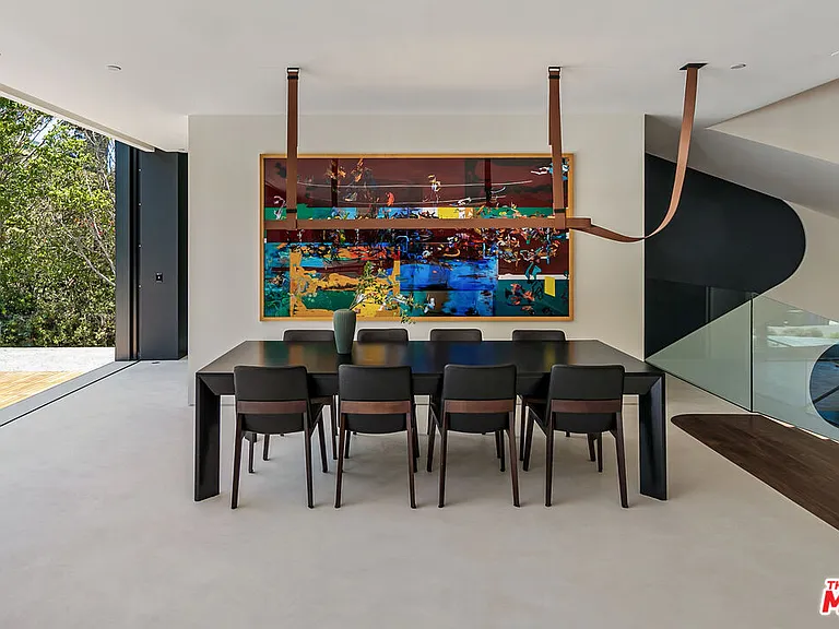 1254 Roberto Ln — Photo 15
