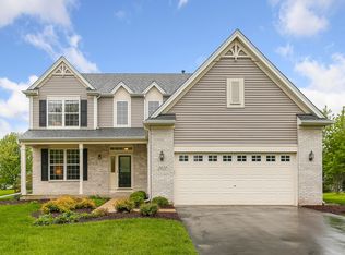 2820 Plante Rd, North Aurora, IL 60542