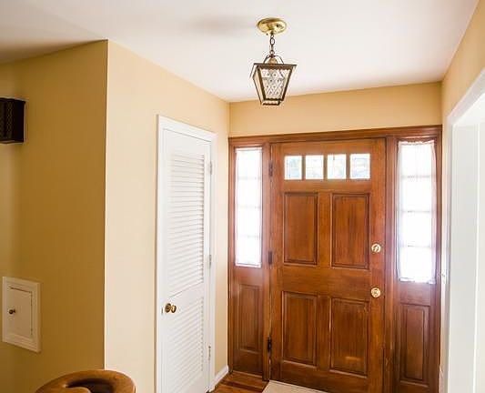 2nd image of 7602 Glenover Dr