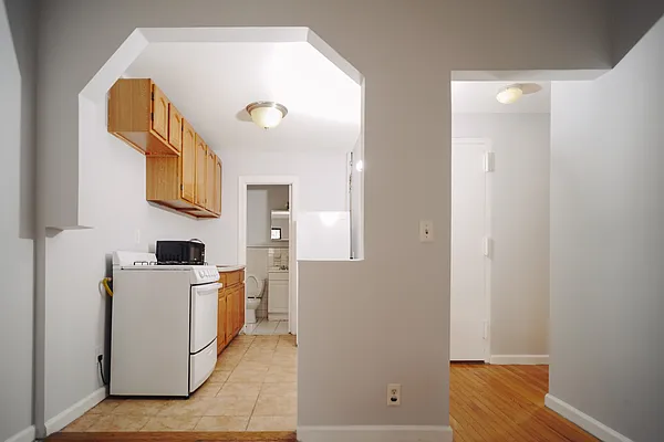 Rented by Dom & E Property Management | media 29